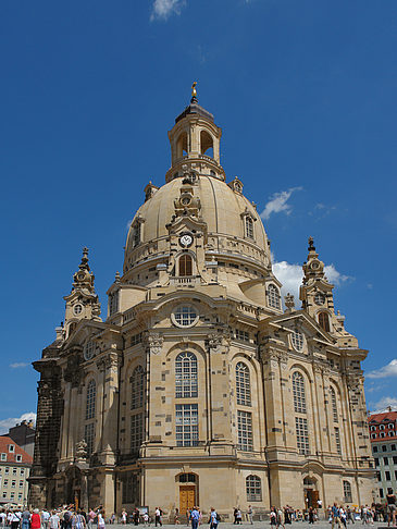 Frauenkirche und Lutherdenkmal Fotos
