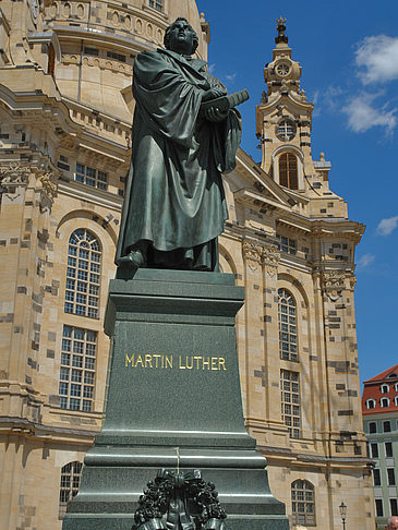 Frauenkirche und Lutherdenkmal Fotos