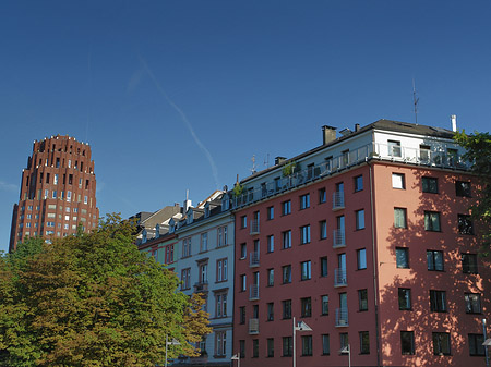 Fotos Main Plaza mit Häusern | Frankfurt am Main