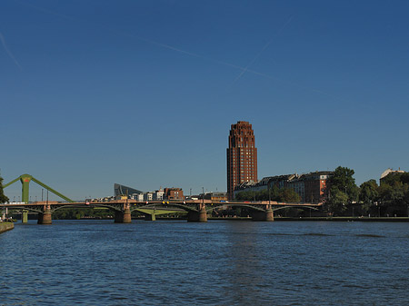Fotos Main Plaza und Untermainbrücke