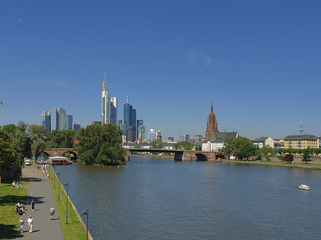 Skyline von Frankfurt Fotos