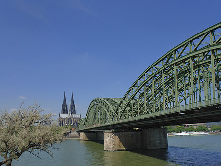 Fotos Hohenzollernbrücke am Kölner Dom