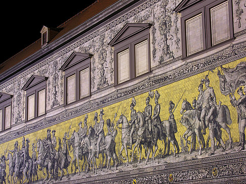 Fotos Langer Gang am Fürstenzug